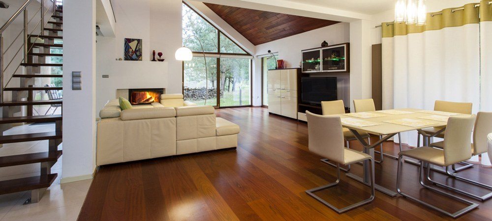 O que acontece se seu piso de madeira for molhado?