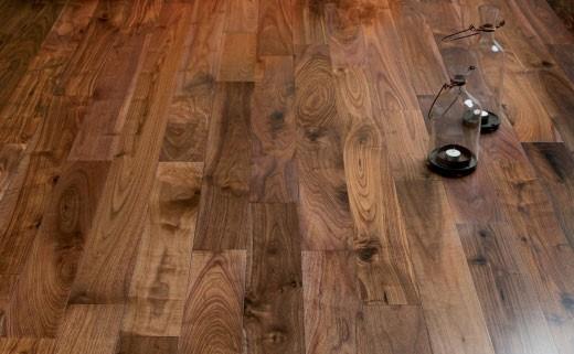 Piso laminado x piso de madeira natural: Principais vantagens