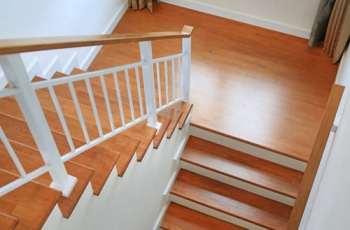 Que madeira usar para escada interna?